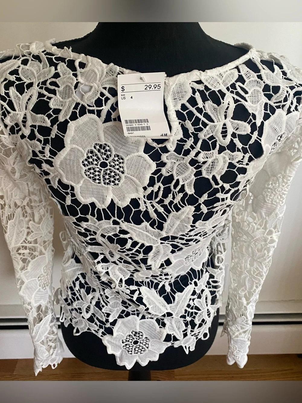 H&M Divided NWT White Floral Lace Crochet Long Sleeve Top Scalloped Edges Size 4